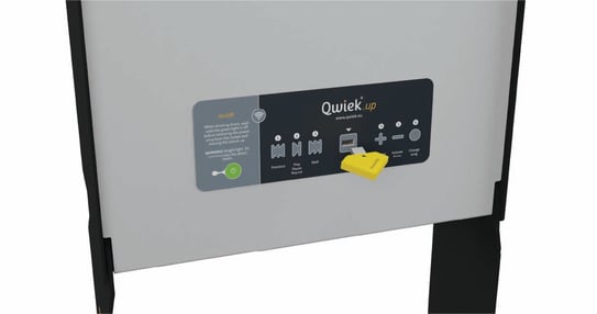 QU-Modul einstecken